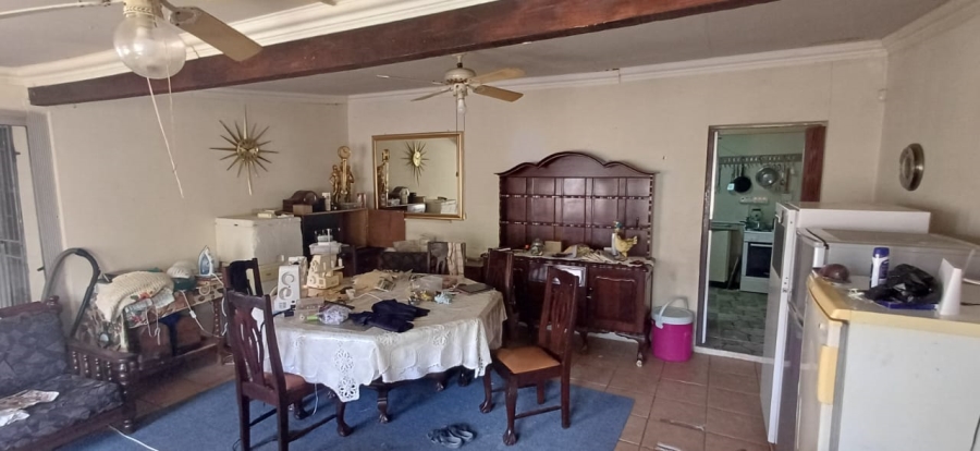 6 Bedroom Property for Sale in Freemanville North West